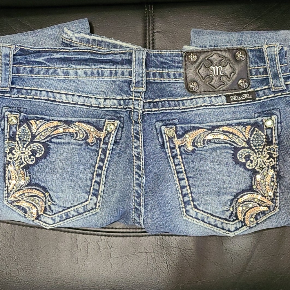 Miss Me Size 28 Skinny Jeans
